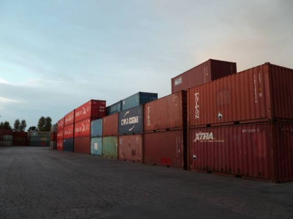 Manutention de tous types de containers