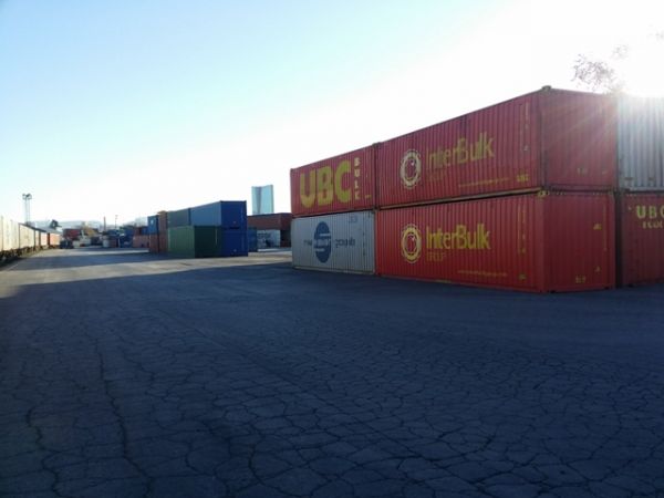 Manutention de tous types de containers